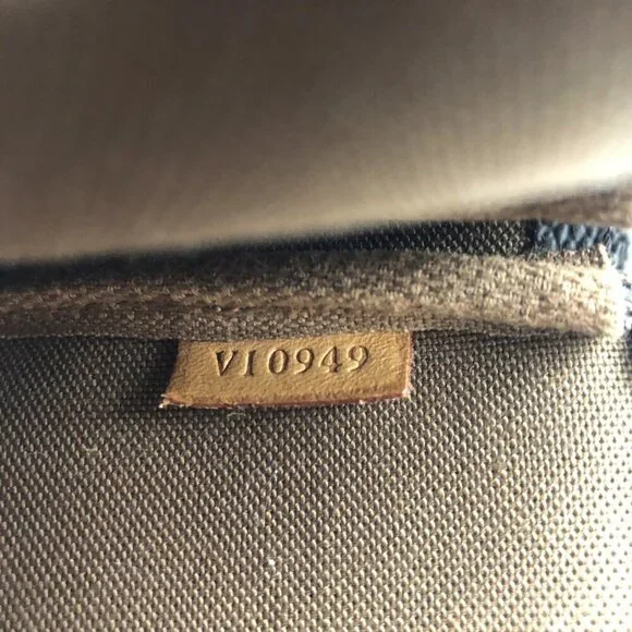 LOUIS VUITTON Authentic Brown Monogram Leather Pochette Mini Bag - Picture 8 of 10